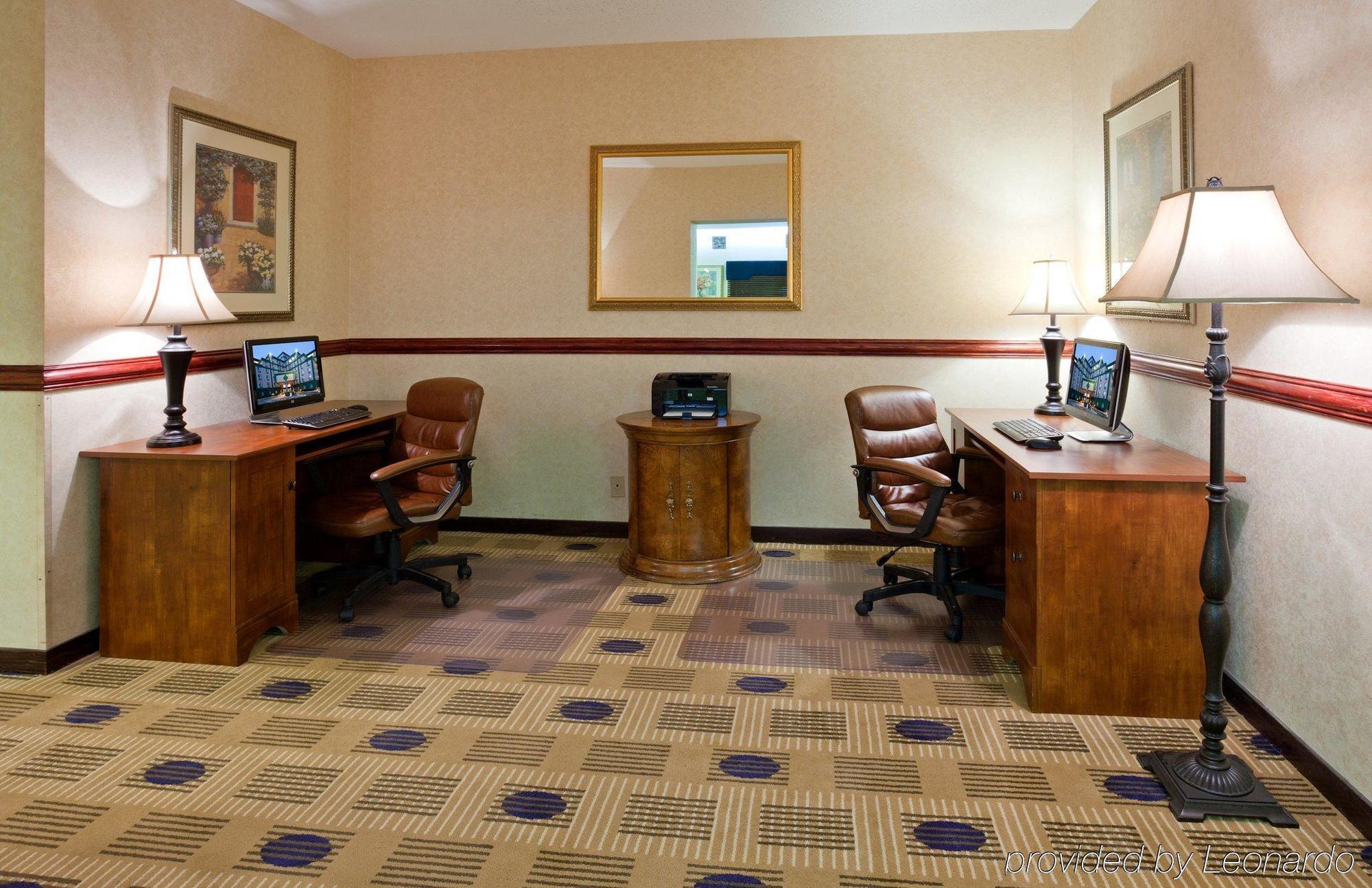 Holiday Inn Express Roseville-St. Paul By Ihg Exterior foto